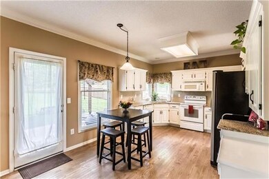 14743 S Symphony Dr, Olathe, KS 66062 - photo 6