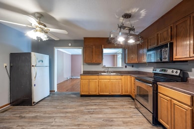 1002 Gillespie Rd, Chattanooga, TN 37411 - photo 6