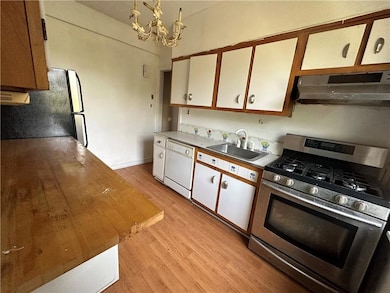 Henley Hall unit 4C, Jamaica, NY 11432 - photo 3