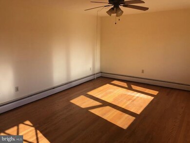 349 Valley View Dr, New Holland, PA 17557 - photo 7