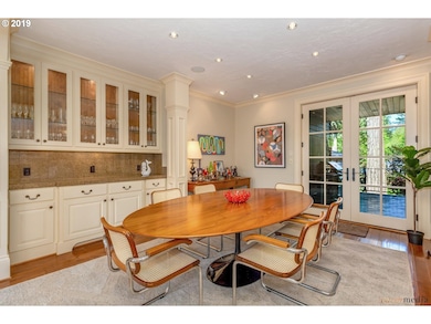 2575 Summit Dr, Lake Oswego, OR 97034 - photo 5