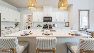 33 Victoria Gardens Square, Neptune Township, NJ 07753 - photo 5