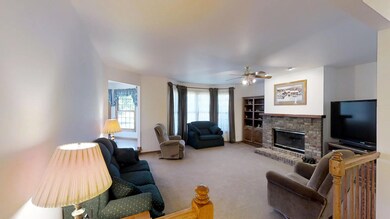 Spacious living rm w/ fireplace