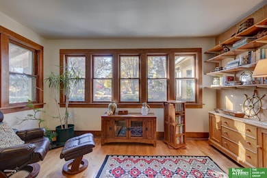 911 N 50th St, Omaha, NE 68132 - photo 4