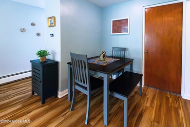 327 Hampton Ave, Rensselaer, NY 12144 - photo 6