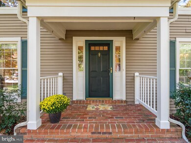 11617 Deer Forest Rd, Reston, VA 20194 - photo 2