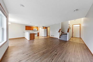 2330 Elianna Dr, Northfield, MN 55057 - photo 4