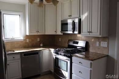 8 Maple Rd, Iselin, NJ 08830 - photo 7