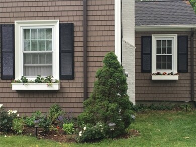 24 Frederick Dr, Barrington, RI 02806 - photo 3