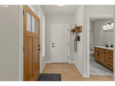 5000 NE 71st St, Vancouver, WA 98661 - photo 3