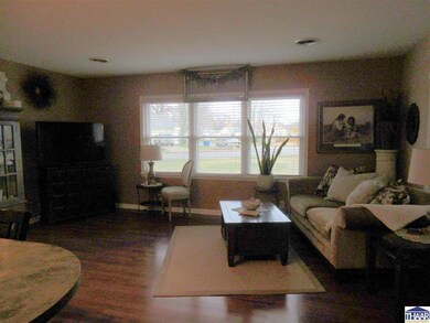 61 Marigold Dr, Terre Haute, IN 47803 - photo 3