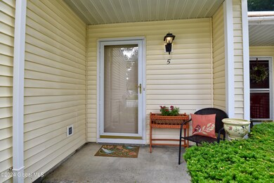 5 Alydar Ct, Saratoga Springs, NY 12866 - photo 3