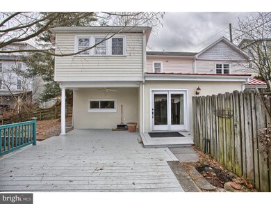 69 Walnut St, Mohnton, PA 19540 - photo 3