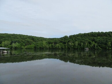 Lakefront condo