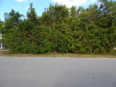 Front on DeLussan