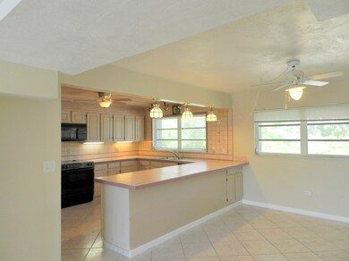 Kitchen & Dining Area