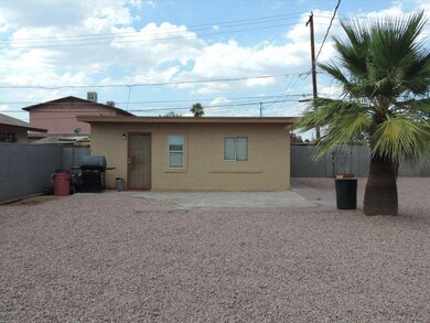 2218 Back House