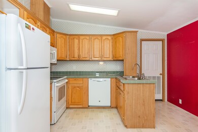 47 Murray Dr, Rochester, NH 03868 - photo 7