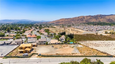 11570 Bryant St, Oak Glen, CA 92399 - photo 6