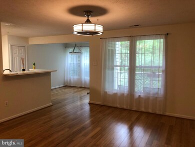 7903 Valley Manor Rd unit F, Owings Mills, MD 21117 - photo 5