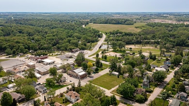 421 Clay St, Mantorville, MN 55955 - photo 2