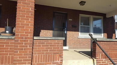 2544 Front Porch