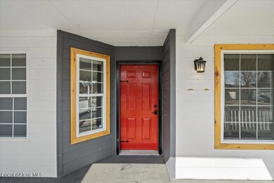 04-Front entry