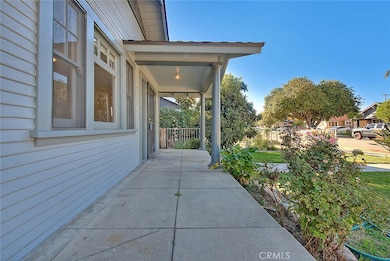 656 E Columbia Ave, Pomona, CA 91767 - photo 4
