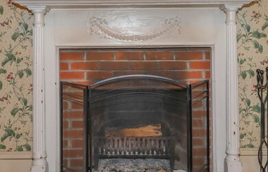 71 Farragut Rd, Swampscott, MA 01907 - photo 5