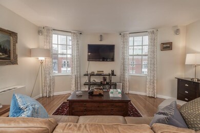 27 Bowdoin St unit 4B, Boston, MA 02114 - photo 5