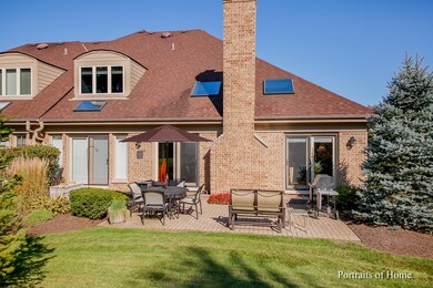 55 Pine Tree Ln unit 2, Burr Ridge, IL 60527 - photo 2