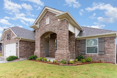 10501 NW 33rd St, Yukon, OK 73099 - photo 4