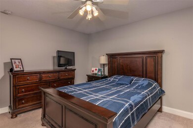 2413 W 54th St unit 9, Davenport, IA 52806 - photo 4