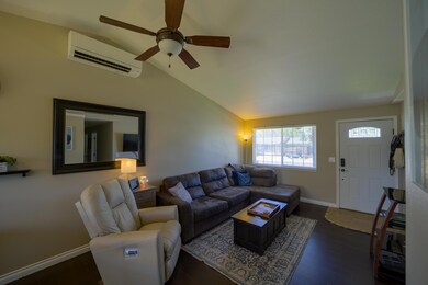 3208 SW QUARTZ AVE-13