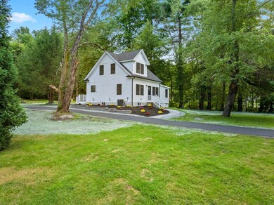 166 Douglas St, Uxbridge, MA 01569 - photo 4