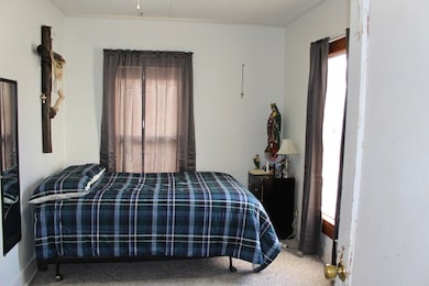 418 E 11th St, Hays, KS 67601 - photo 7