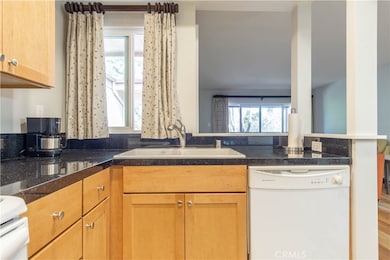 5937 Armaga Spring Rd unit L, Rancho Palos Verdes, CA 90275 - photo 5