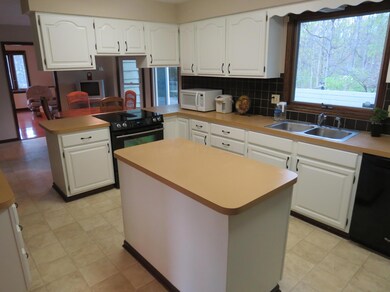 9676 Monteray Dr, Plain City, OH 43064 - photo 5