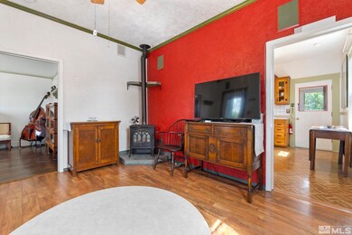 714 F St, Sparks, NV 89431 - photo 6