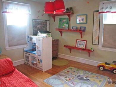 10 Richardson Ave unit 1, Arlington, MA 02476 - photo 7