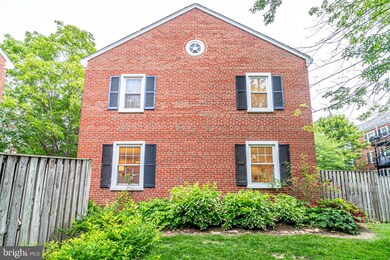 4910 29th Rd S, Arlington, VA 22206 - photo 2