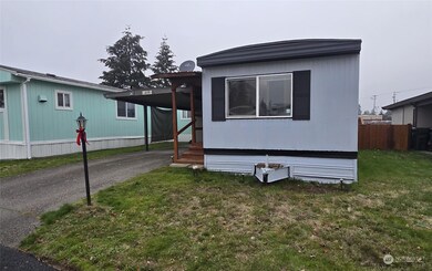 819 E 204th St E unit 20, Spanaway, WA 98387 - photo 2