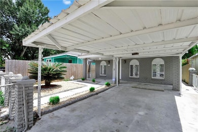 724 Thayer, New Orleans, LA 70114 - photo 2