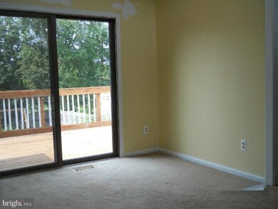 4016 Cedar Mills Rd, Randallstown, MD 21133 - photo 7