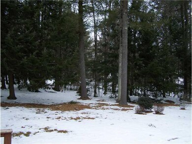 13 Pike St, Lisbon Falls, ME 04252 - photo 4