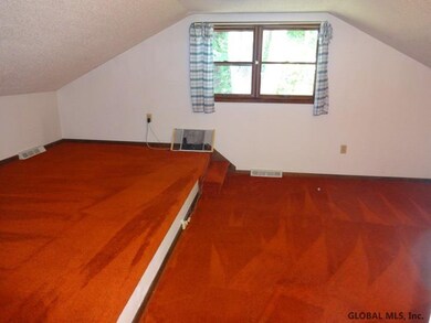 47 Nicklaus Dr, Gansevoort, NY 12831 - photo 6