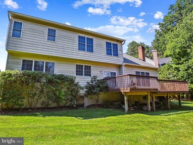 302 Durmont Ln, Annapolis, MD 21401 - photo 2