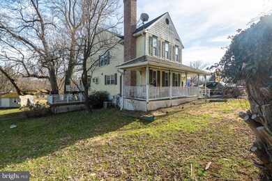 209 Windridge Acres Ct, Silver Spring, MD 20905 - photo 2