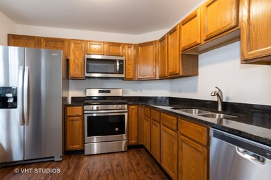 1650 Grove Ave unit B, Schaumburg, IL 60193 - photo 3