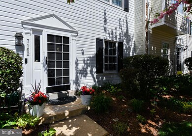 7162 Mahogany Dr, Hyattsville, MD 20785 - photo 2